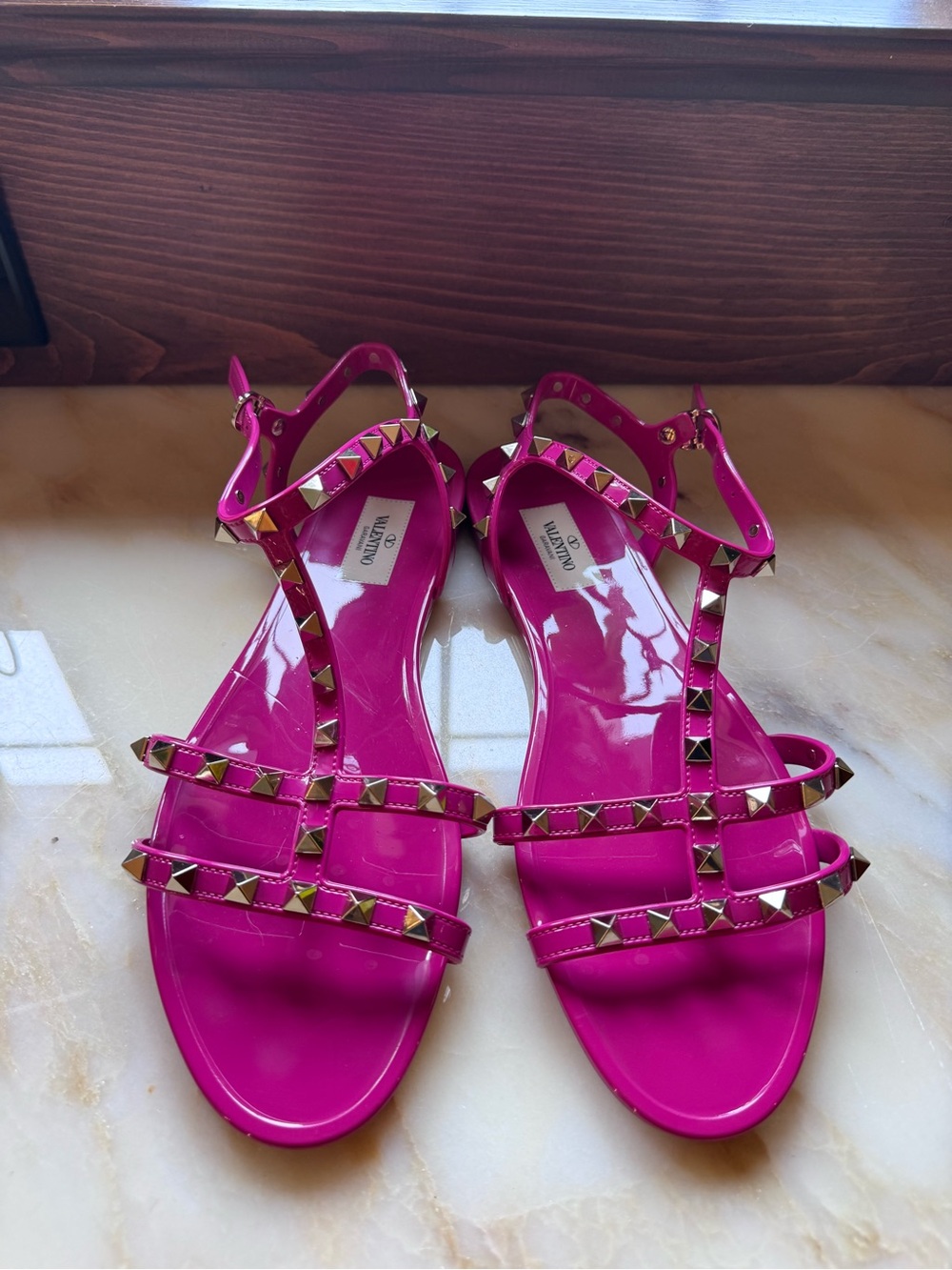 Valentino Garavani Fuchsia Jelly Rockstud Sandals
